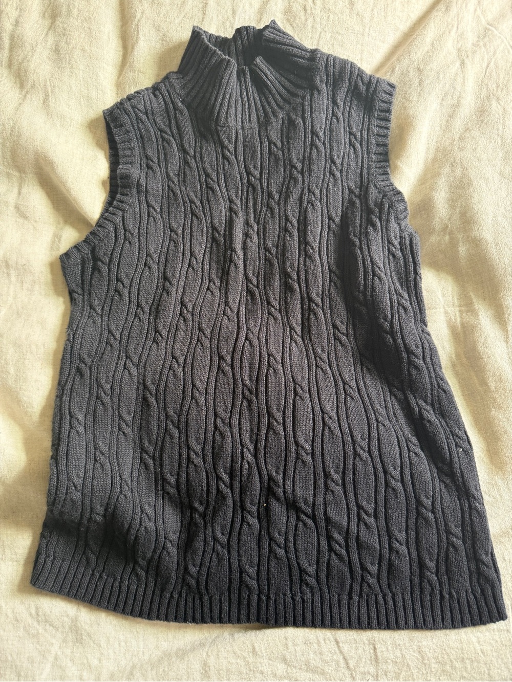 90s Sleeveless Cable Knit Mock Neck Top - Black